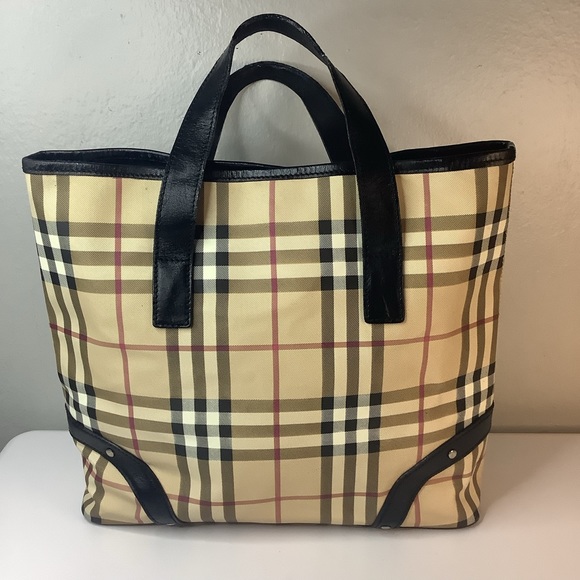 🛍BURBERRY Vintage Black Coated Canvas(PVC) House Check Tote Bag🛍 - Picture 2 of 8
